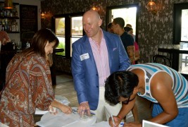 GIATX.com is Looking for Happy Hour Volunteers!
